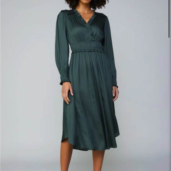 Current Air Dresses & Skirts - Current Air Long Sleeve Midi Dress